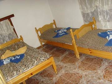 Фото номера Четырехместный номер Гостевой дом Kuma Lissa Guest House г. Kozhari 3